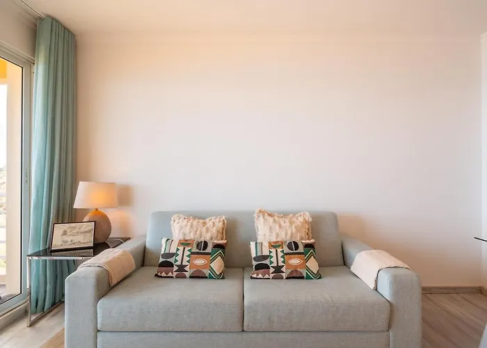 Infinite Sea Funchal (Madeira)